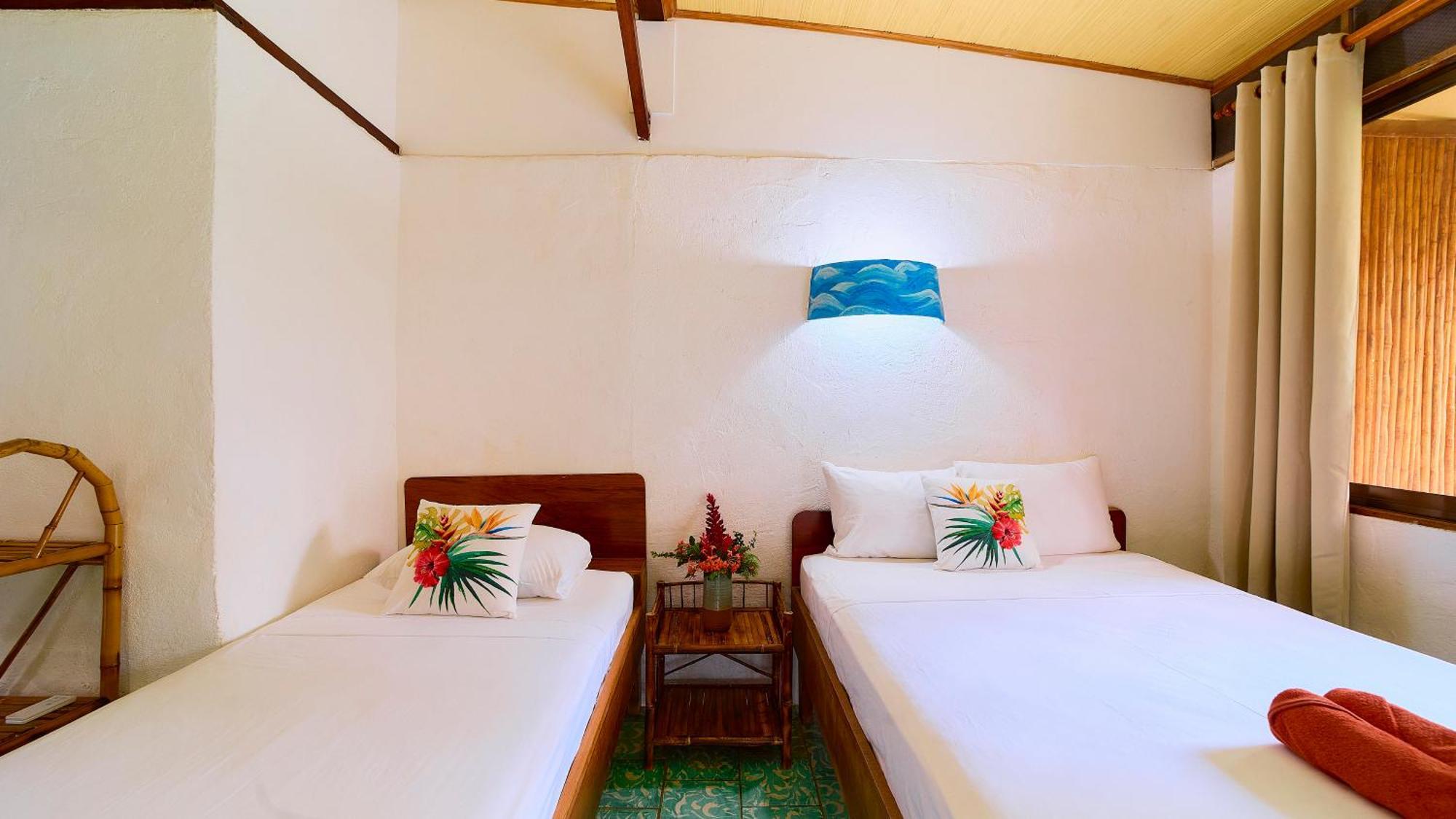 Cabinas Montesol Puerto Viejo de Talamanca Bagian luar foto