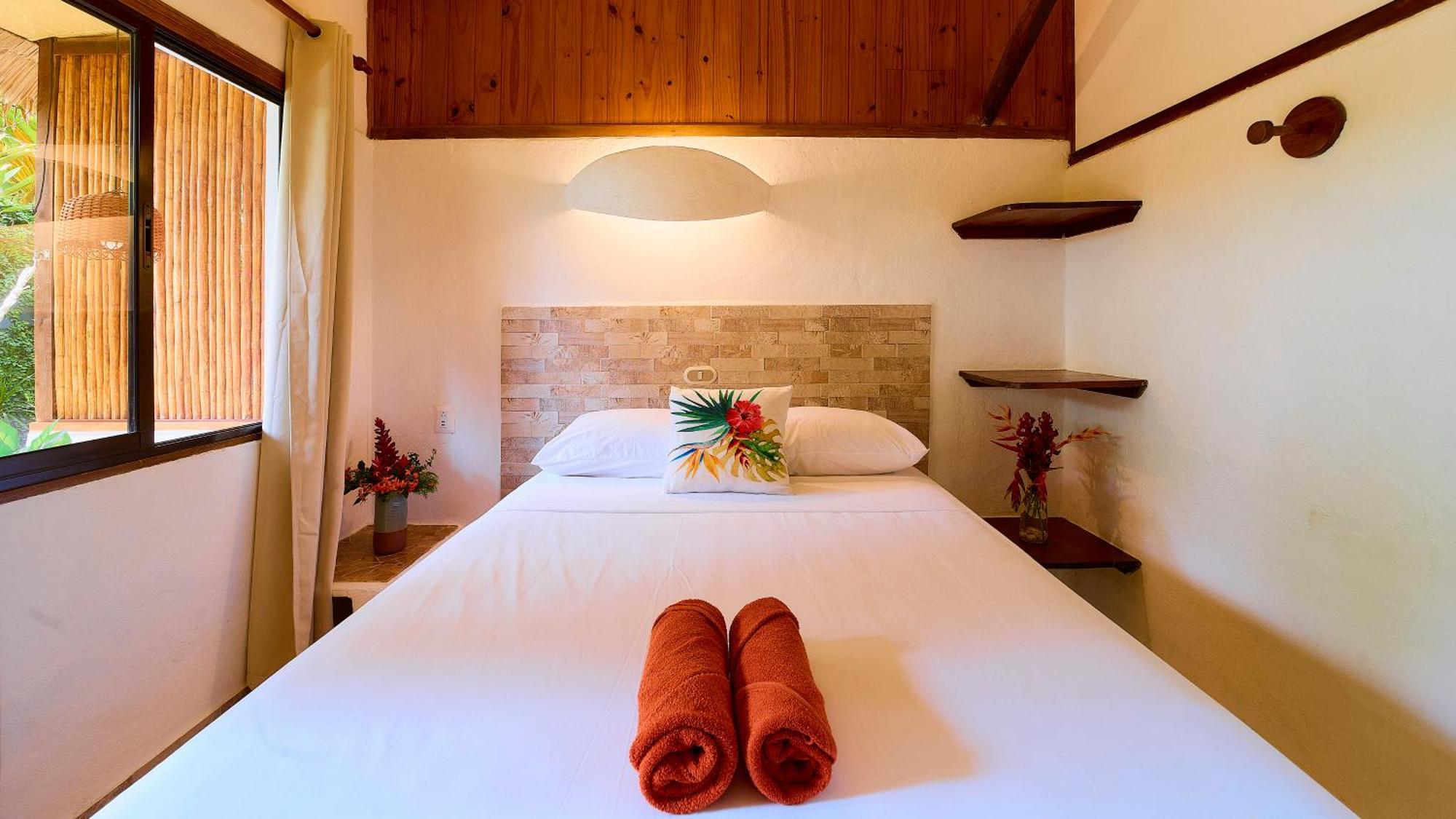 Cabinas Montesol Puerto Viejo de Talamanca Bagian luar foto